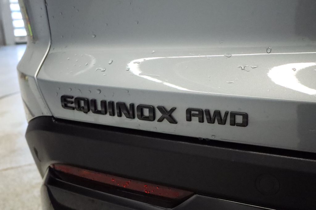 Thumbnail: 2025 Chevrolet Equinox - 21