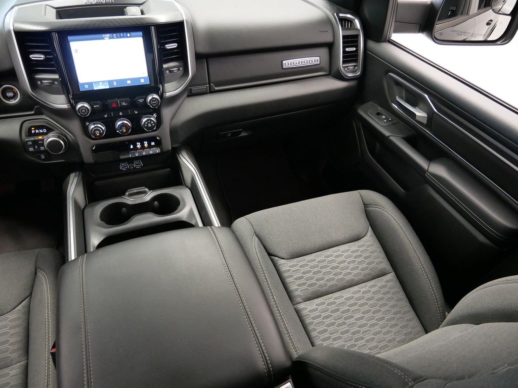 Thumbnail: 2025 RAM 1500 - 18