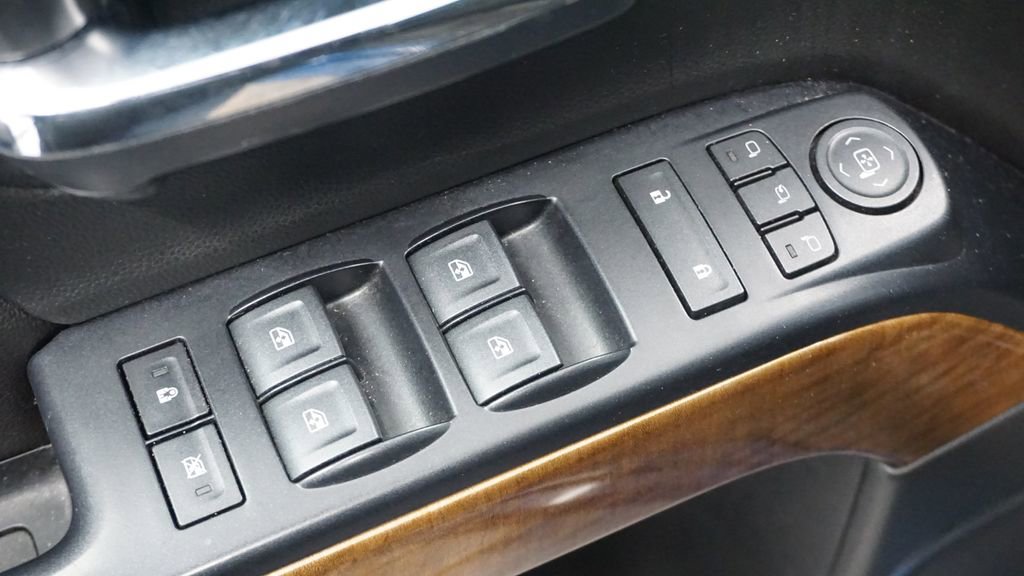 Thumbnail: 2018 Chevrolet Silverado 1500 - 26