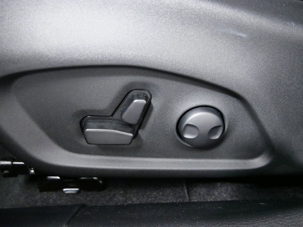 Thumbnail: 2025 Jeep Compass - 36