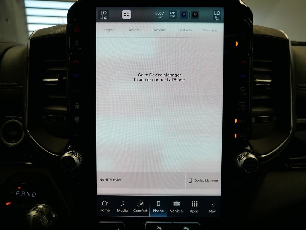 Thumbnail: 2025 RAM 1500 - 43