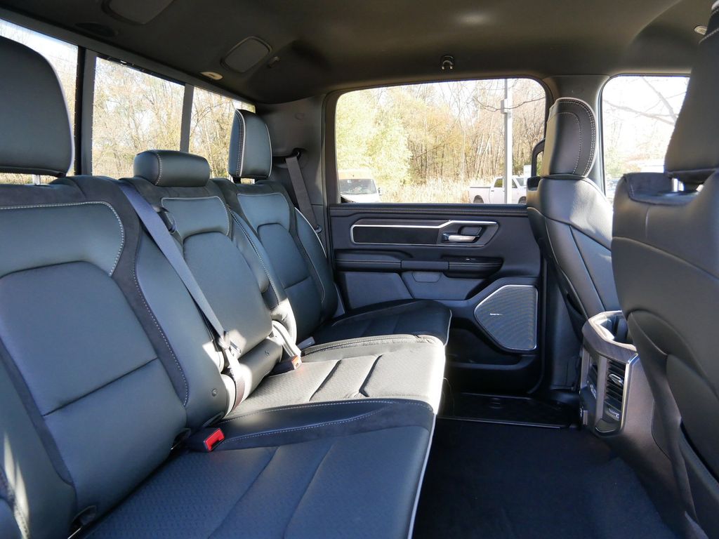 Thumbnail: 2026 RAM 1500 - 26