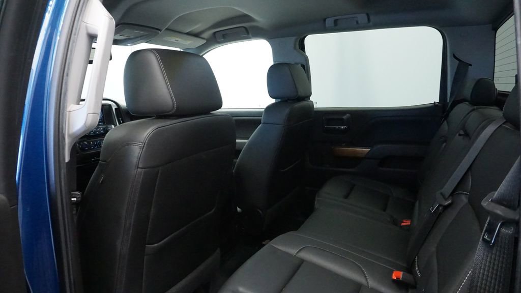 Thumbnail: 2018 Chevrolet Silverado 1500 - 19