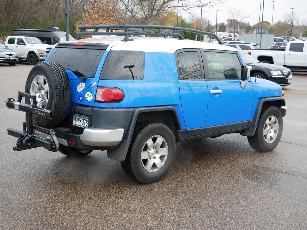 Thumbnail: 2007 Toyota FJ Cruiser - 18
