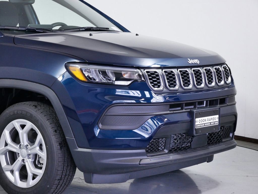 Thumbnail: 2024 Jeep Compass - 3