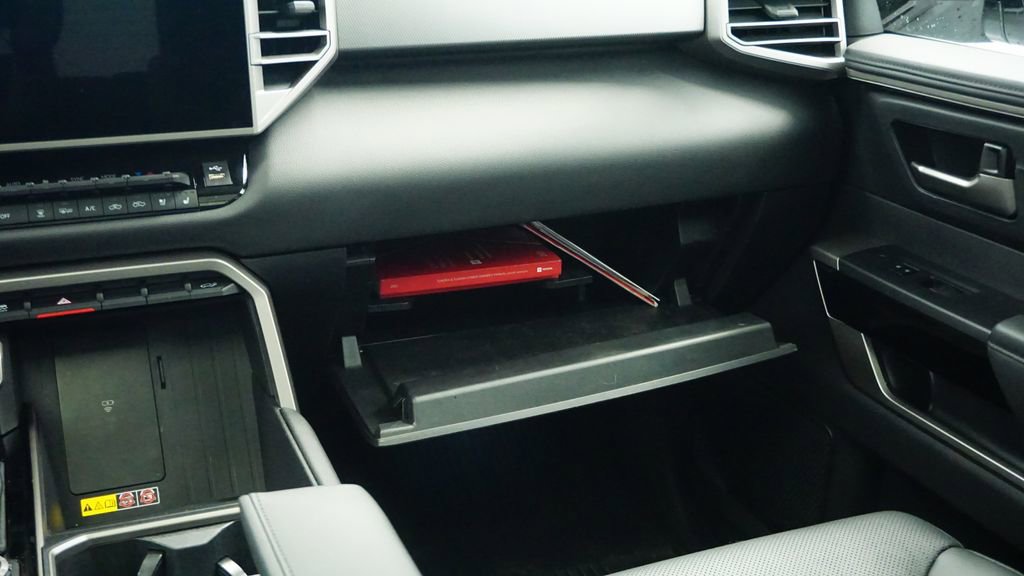 Thumbnail: 2025 Toyota Tundra - 21