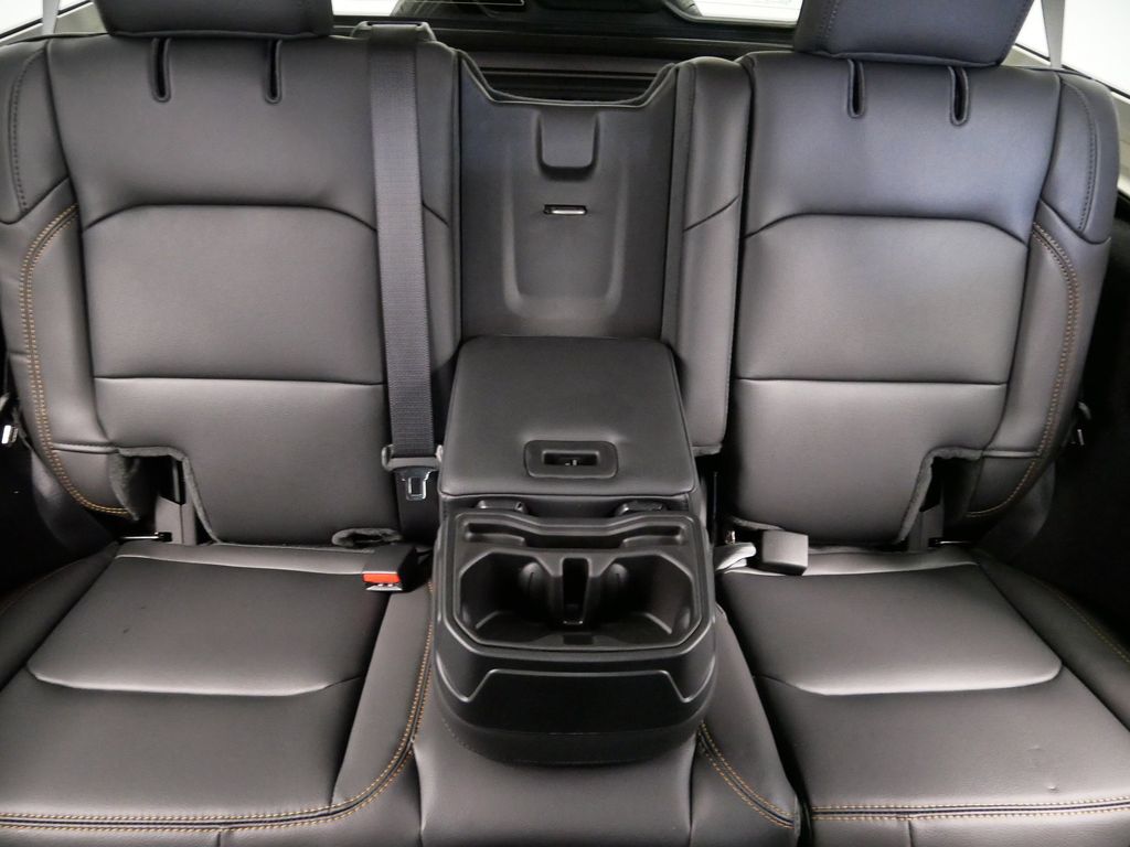 Thumbnail: 2025 Jeep Wrangler - 19