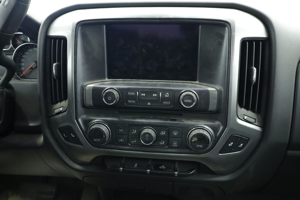 Thumbnail: 2014 Chevrolet Silverado 1500 - 25
