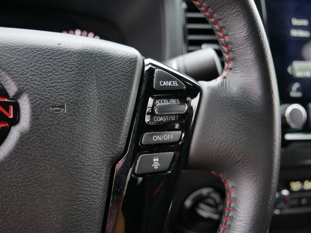 Thumbnail: 2024 Nissan Frontier - 28