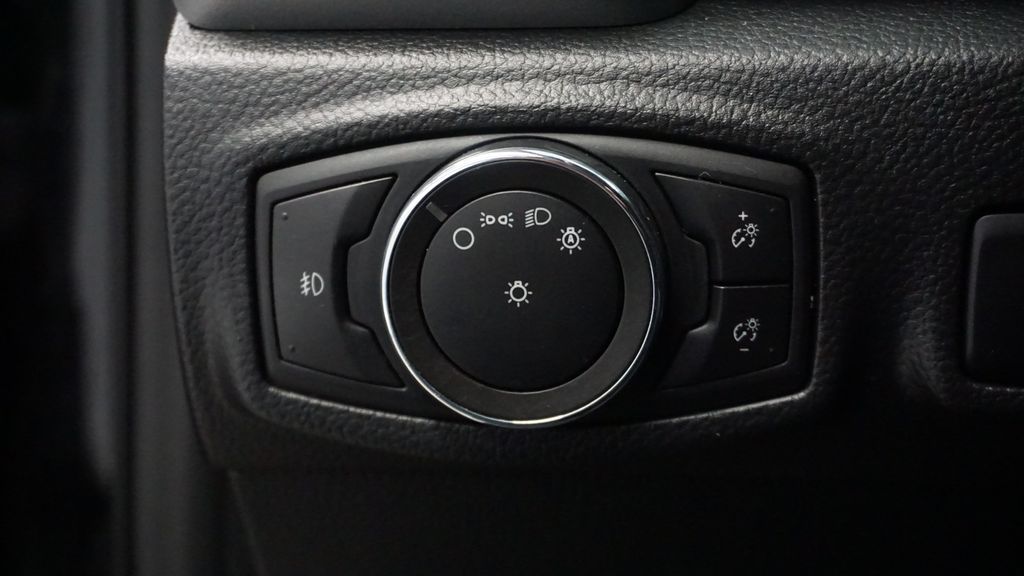 Thumbnail: 2021 Ford Ranger - 36