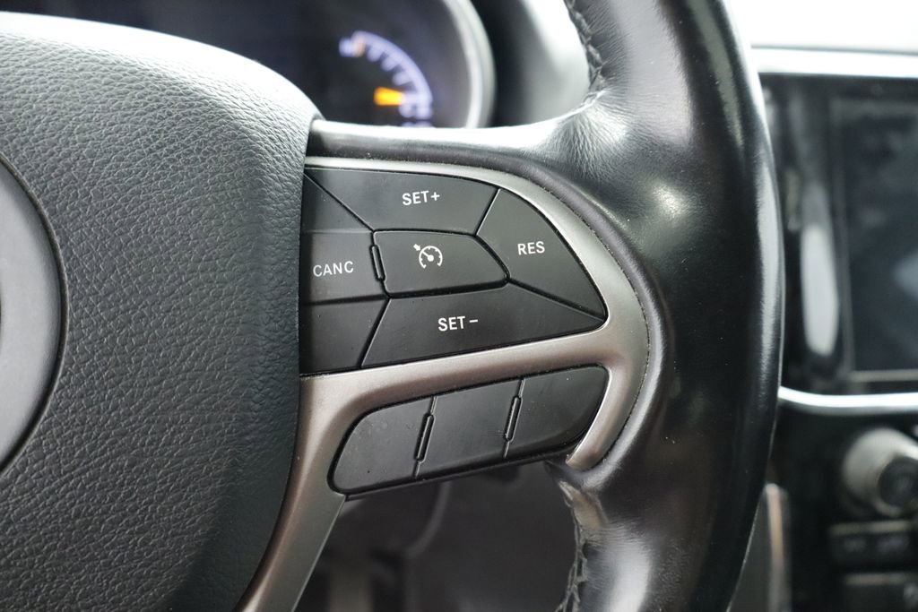 Thumbnail: 2020 Jeep Grand Cherokee - 34