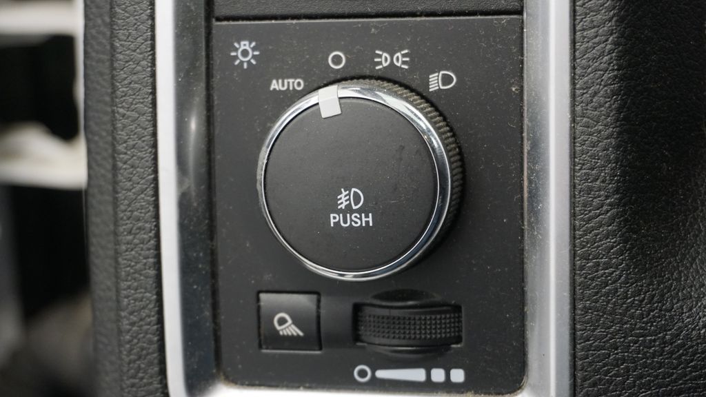 Thumbnail: 2015 RAM 1500 - 36