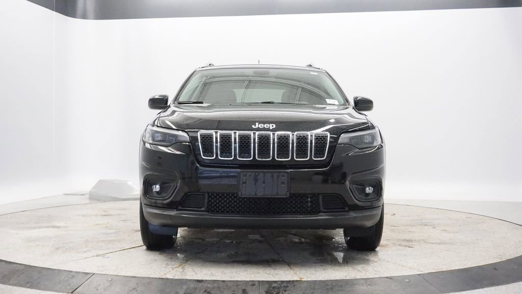 Thumbnail: 2019 Jeep Cherokee - 11