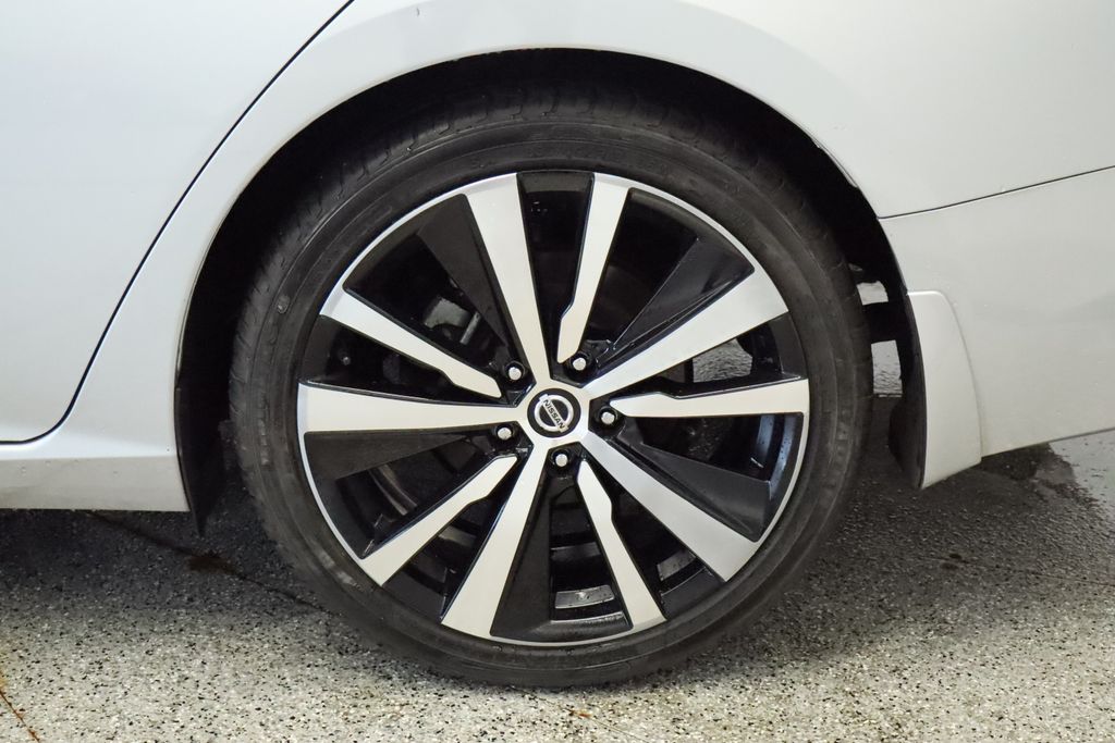 Thumbnail: 2022 Nissan Altima - 16