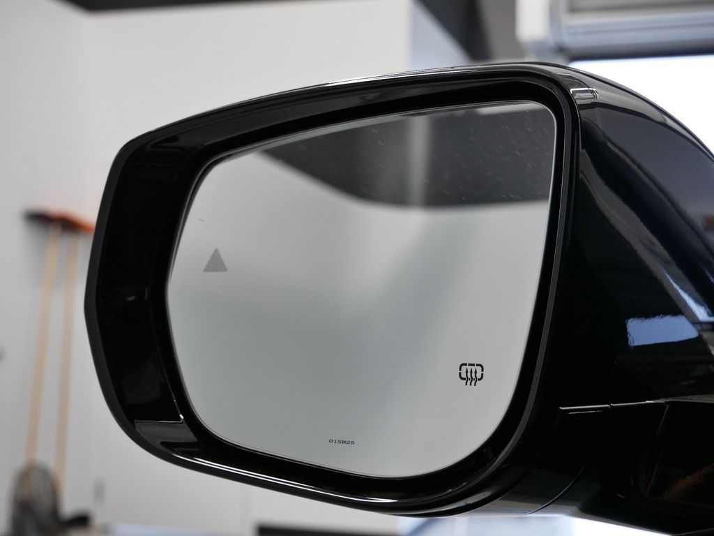 Thumbnail: 2025 Jeep Grand Cherokee - 23