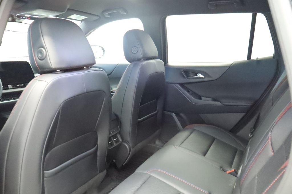 Thumbnail: 2025 Chevrolet Equinox - 26