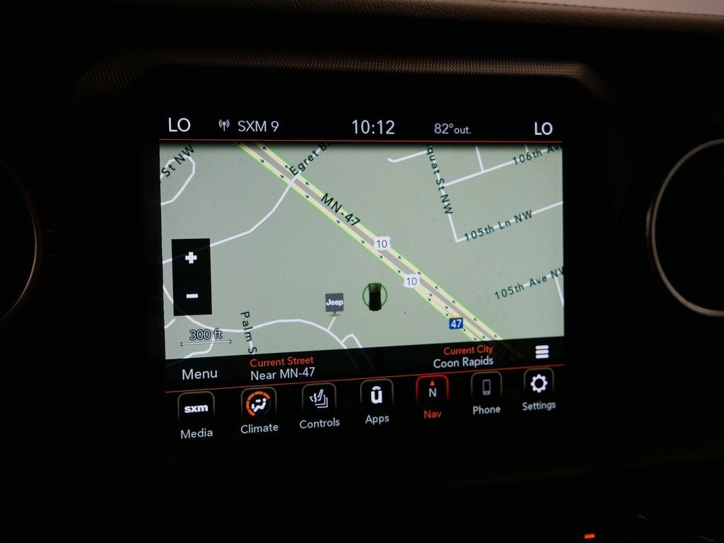 Thumbnail: 2022 Jeep Wrangler - 32