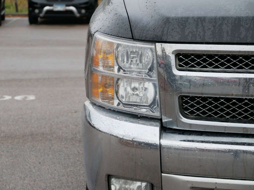 Thumbnail: 2012 Chevrolet Silverado 1500 - 12