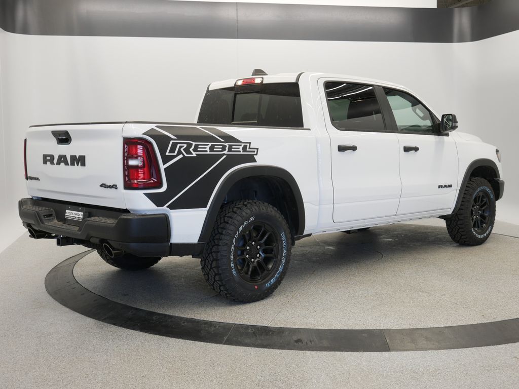 Thumbnail: 2025 RAM 1500 - 10