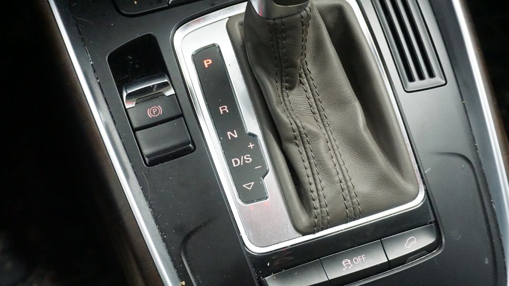 Thumbnail: 2017 Audi Q5 - 29