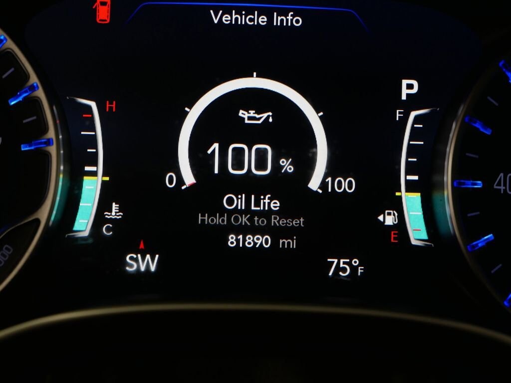 Thumbnail: 2019 Chrysler Pacifica - 26