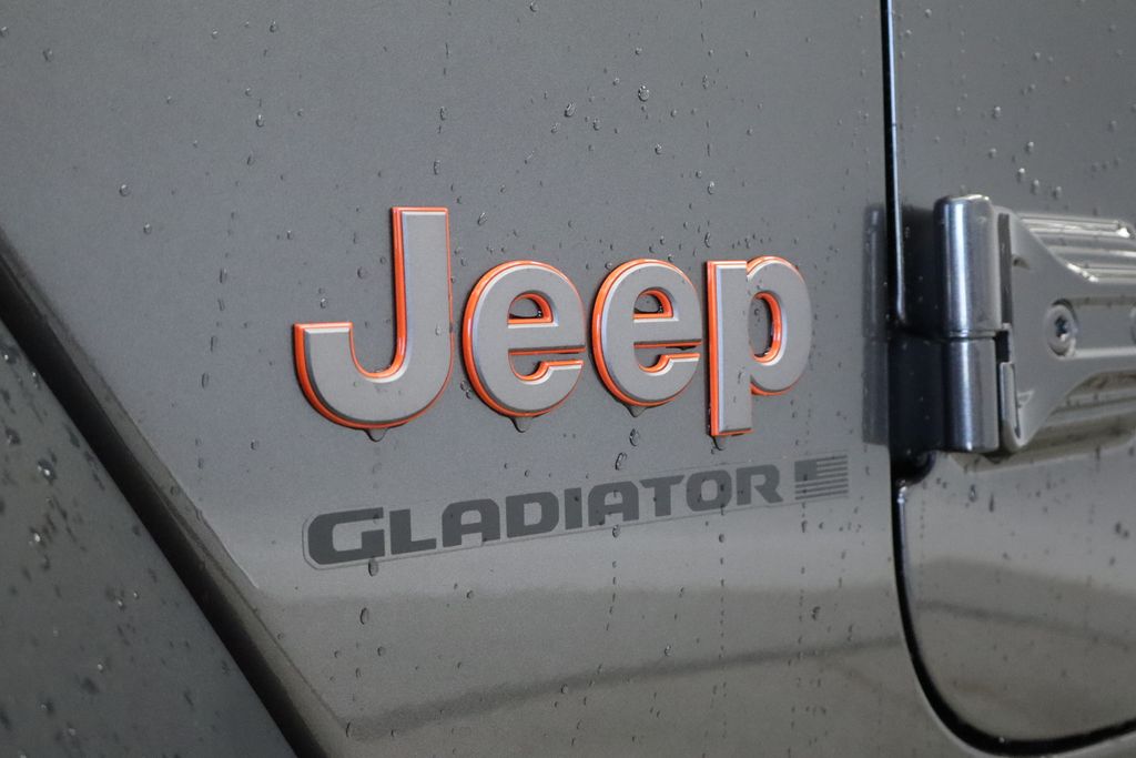 Thumbnail: 2026 Jeep Gladiator - 16