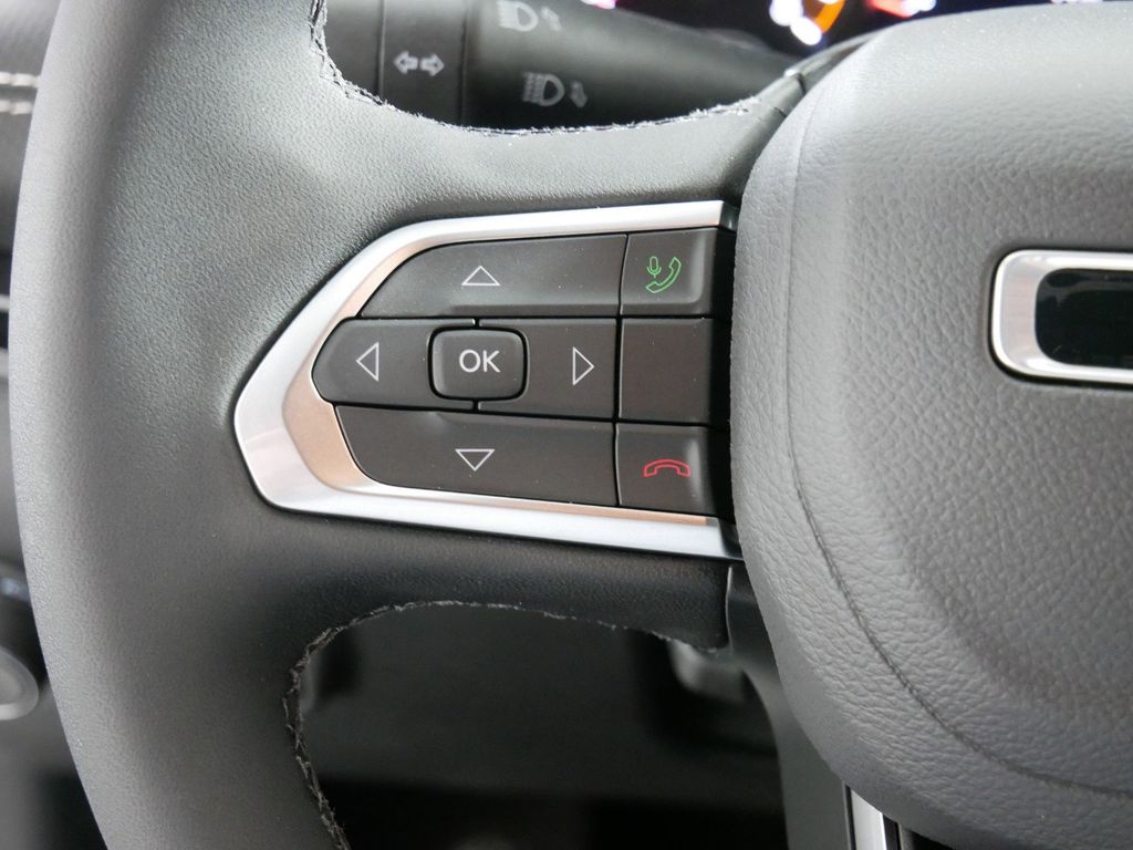 Thumbnail: 2024 Jeep Compass - 31