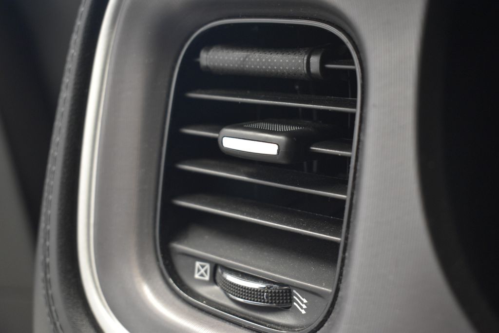 Thumbnail: 2022 Dodge Charger - 35