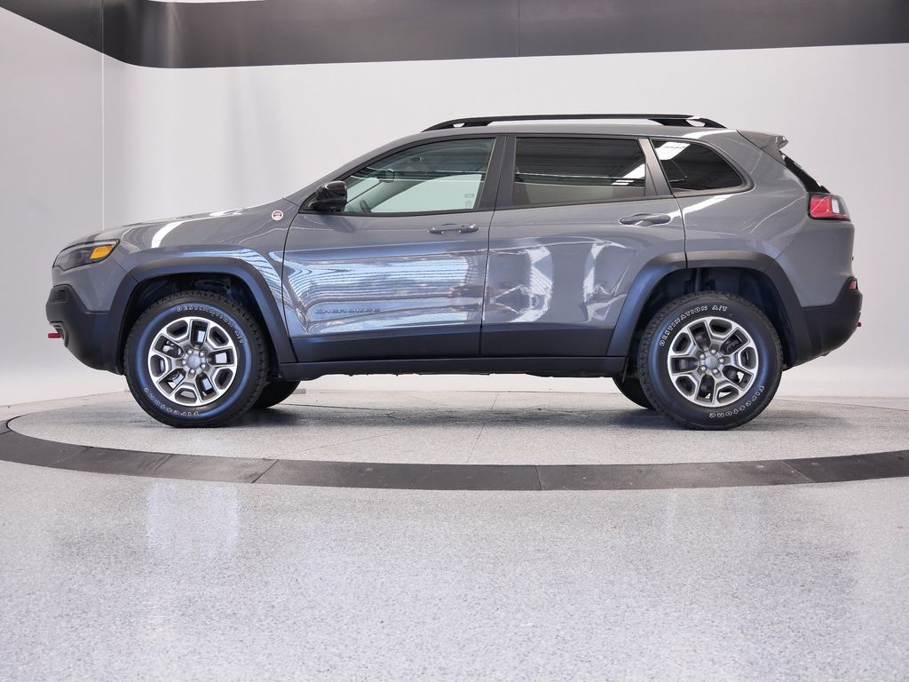 Thumbnail: 2022 Jeep Cherokee - 2