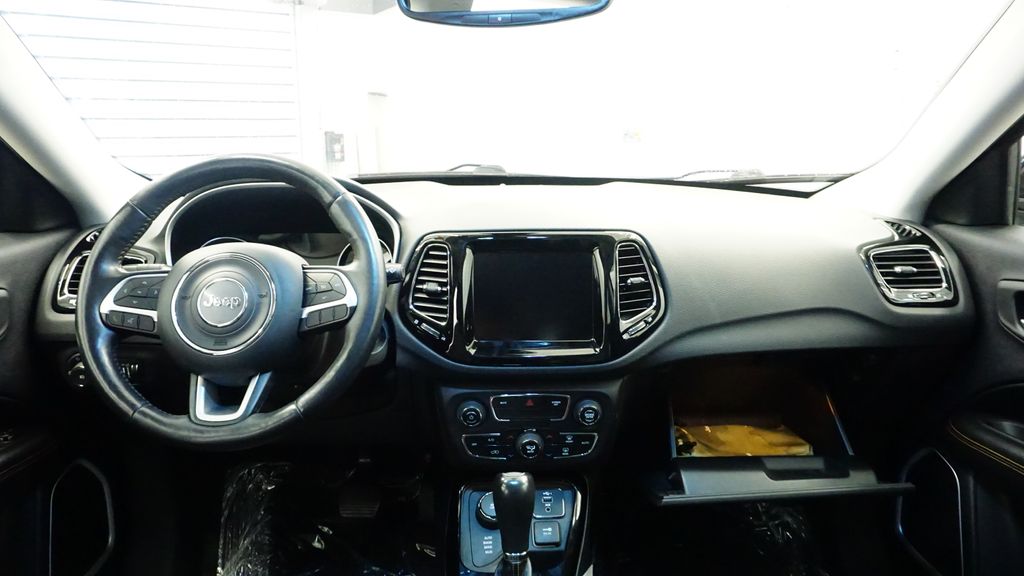 Thumbnail: 2019 Jeep Compass - 23