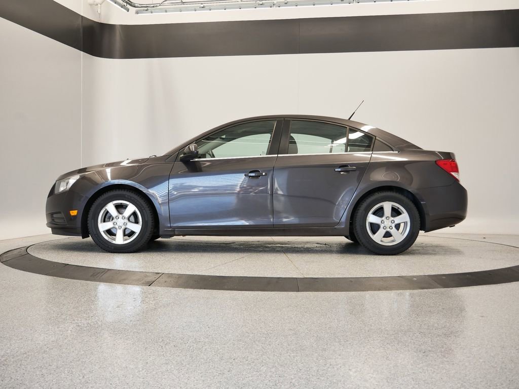 Used 2014 Chevrolet Cruze 1LT with VIN 1G1PC5SB5E7300643 for sale in Medford, OR