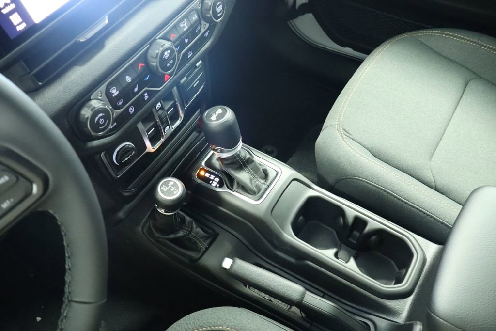 Thumbnail: 2026 Jeep Wrangler - 37