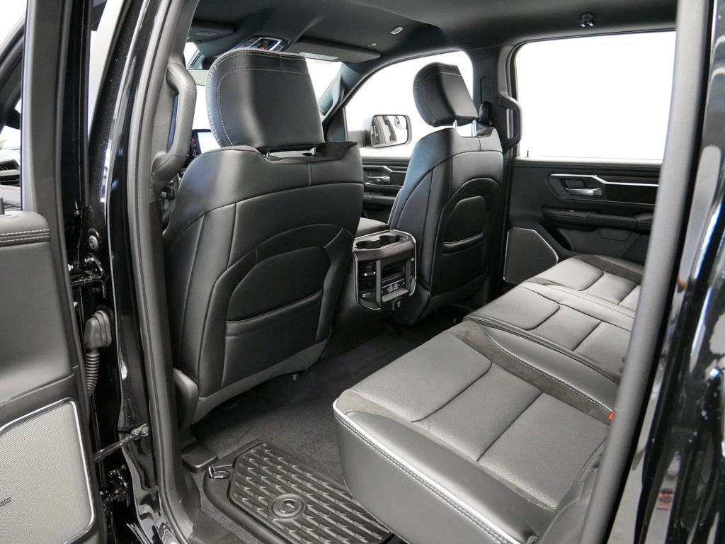 Thumbnail: 2026 RAM 1500 - 8