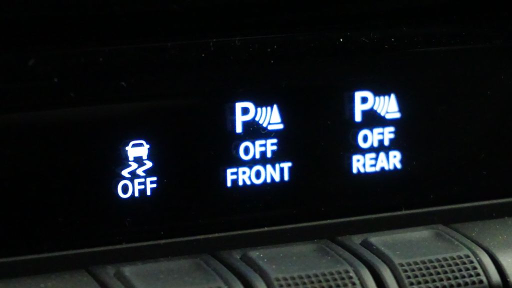 Thumbnail: 2025 RAM 1500 - 31