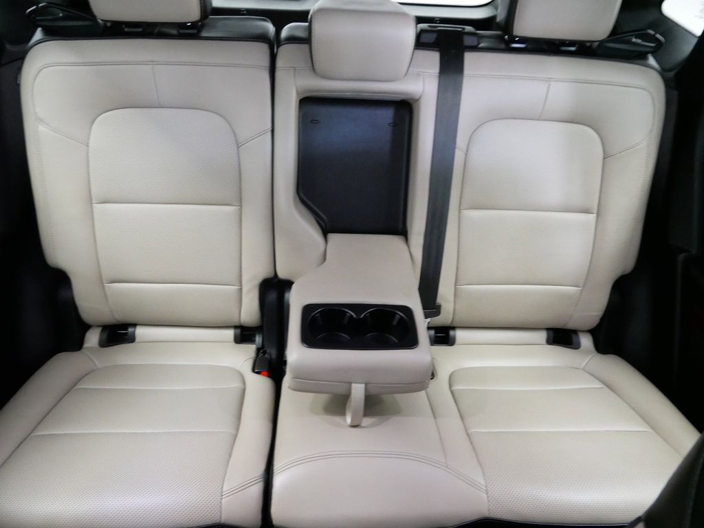 Thumbnail: 2021 Ford Escape - 21