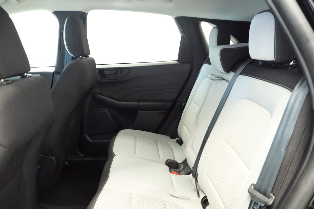 Thumbnail: 2024 Ford Escape - 23