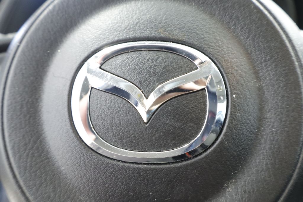 Thumbnail: 2017 Mazda Mazda3 - 27