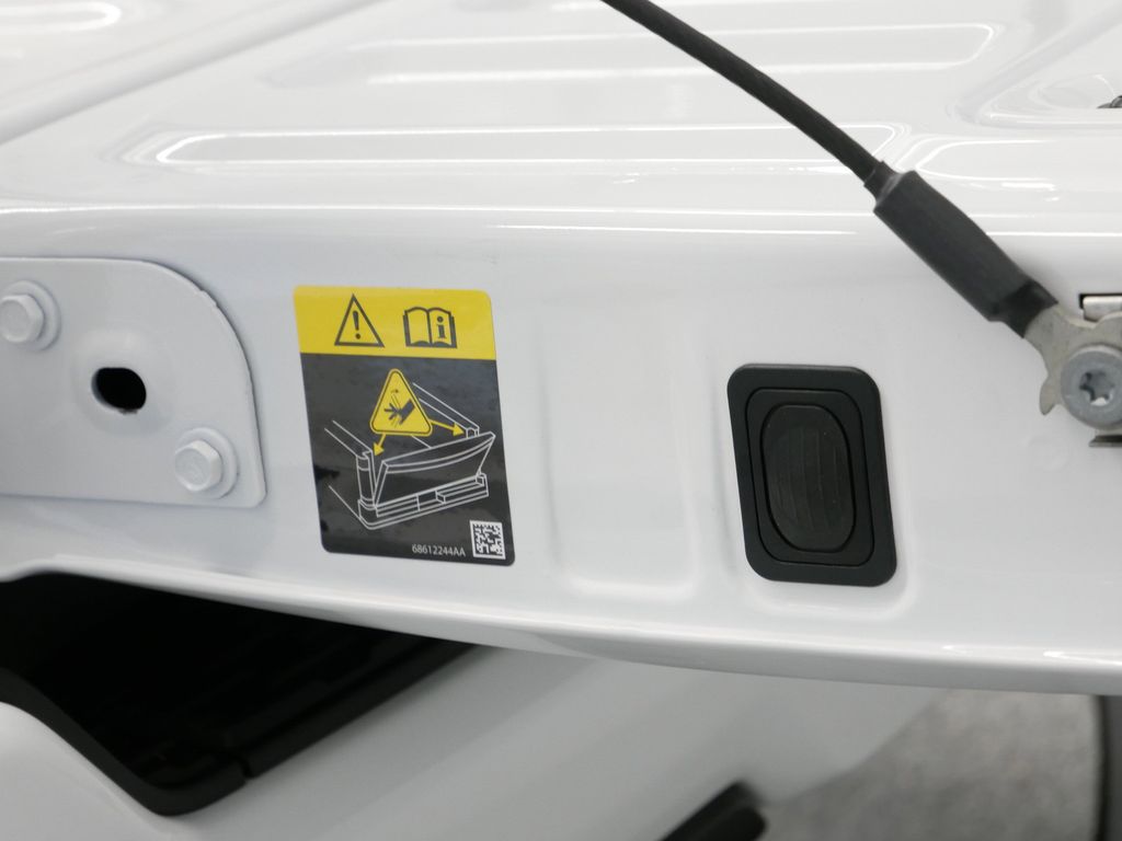 Thumbnail: 2026 RAM 1500 - 15