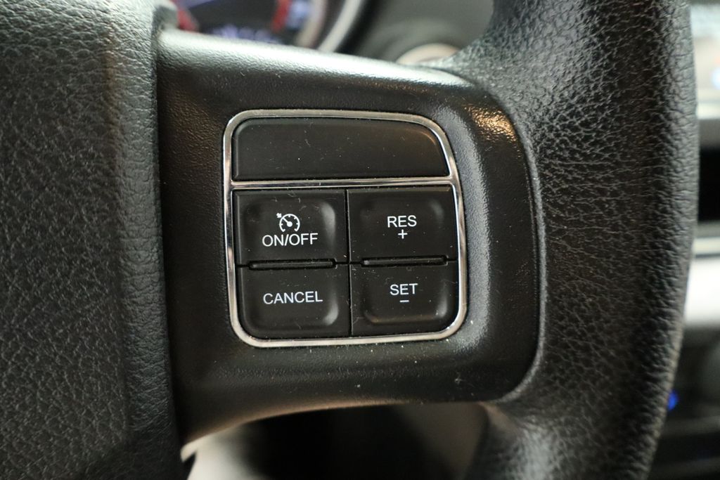 Thumbnail: 2017 Dodge Journey - 29