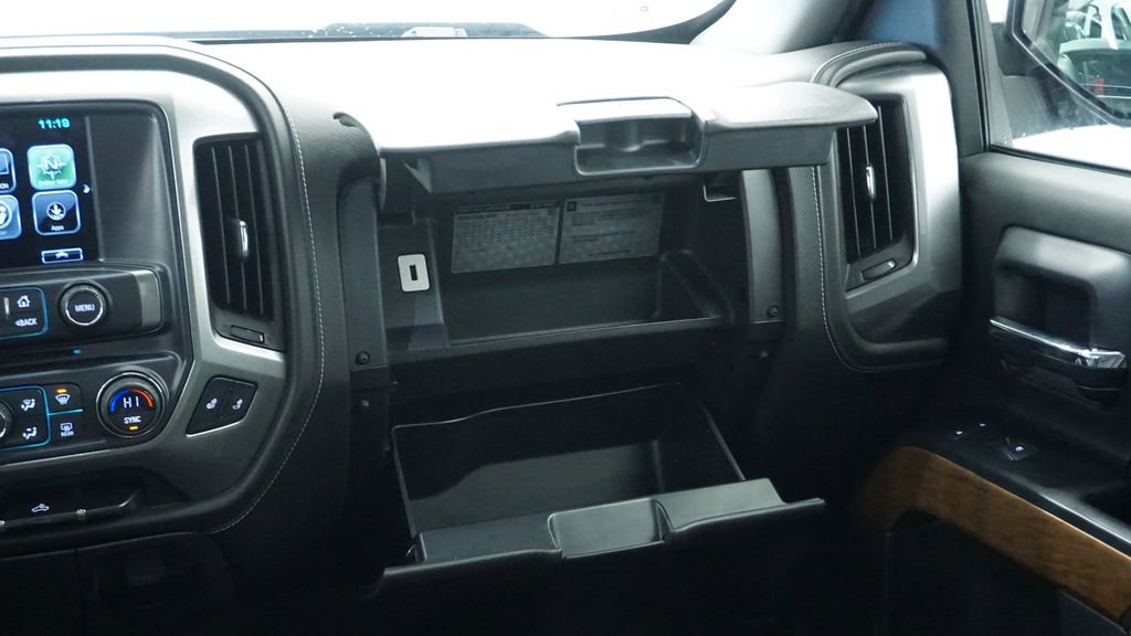 Thumbnail: 2018 Chevrolet Silverado 1500 - 23