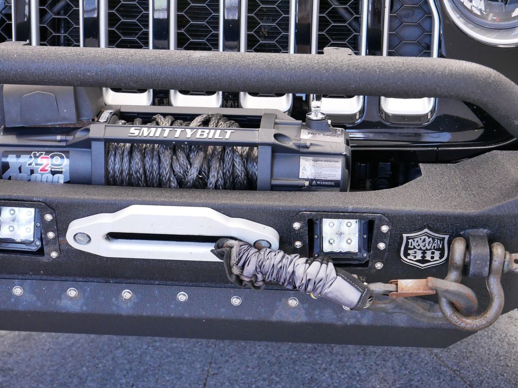 Thumbnail: 2020 Jeep Gladiator - 11