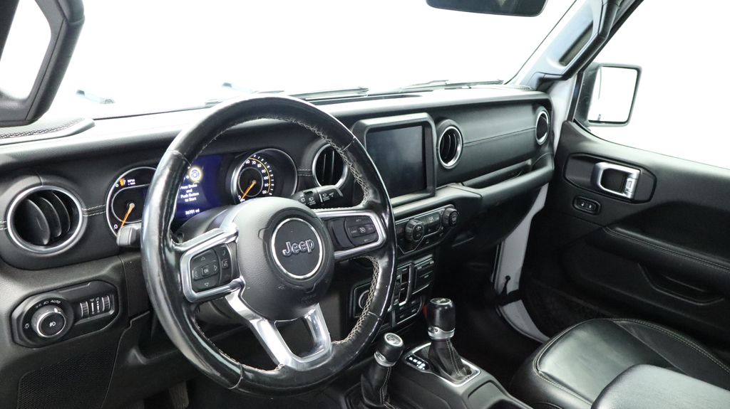 Thumbnail: 2021 Jeep Wrangler - 28