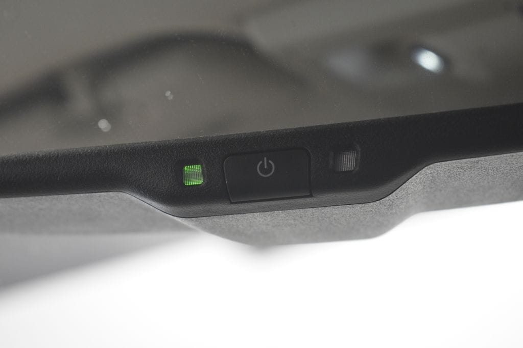 Thumbnail: 2015 Chrysler Town & Country - 38