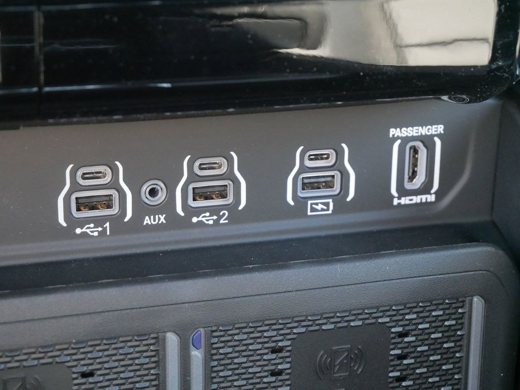Thumbnail: 2025 RAM 1500 - 43