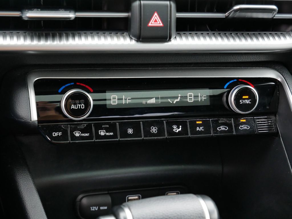 Thumbnail: 2023 Kia K5 - 38