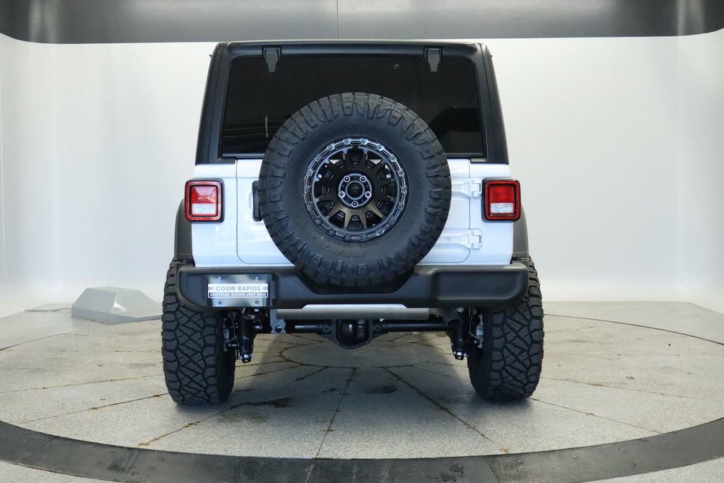 Thumbnail: 2026 Jeep Wrangler - 4
