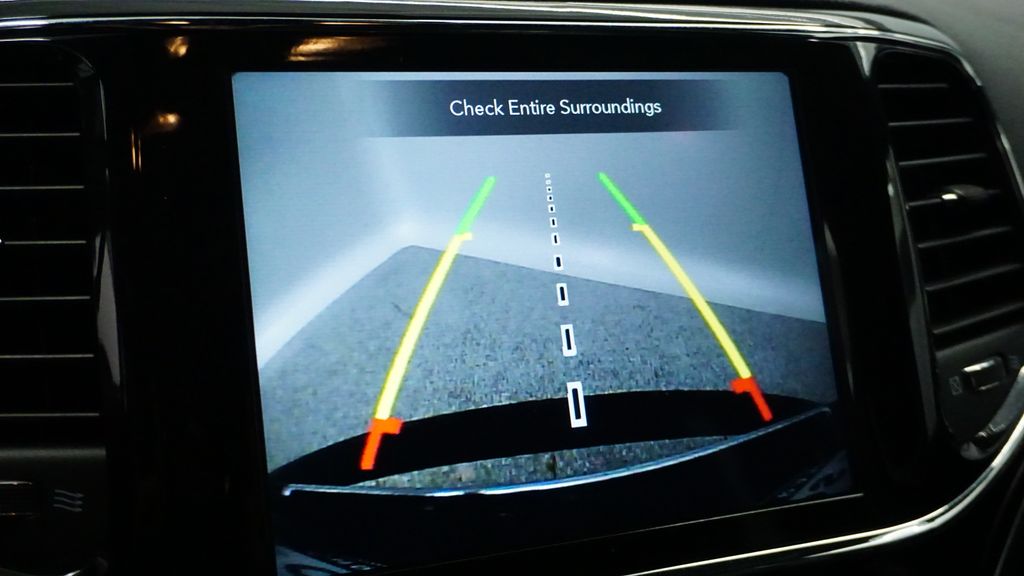 Thumbnail: 2021 Jeep Grand Cherokee - 36