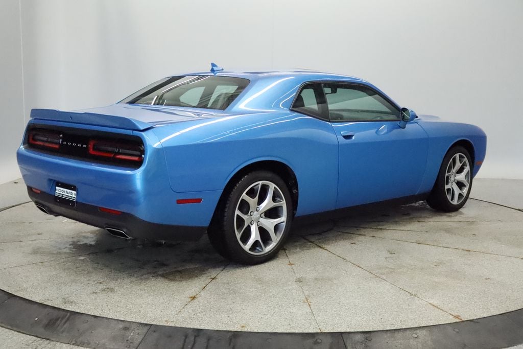 Thumbnail: 2016 Dodge Challenger - 6