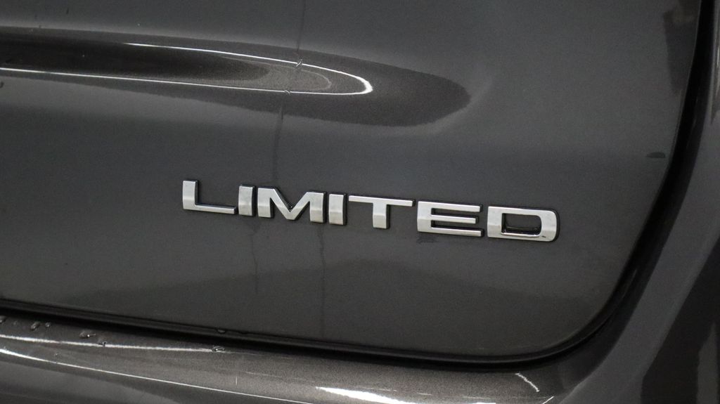 Thumbnail: 2022 Jeep Compass - 18