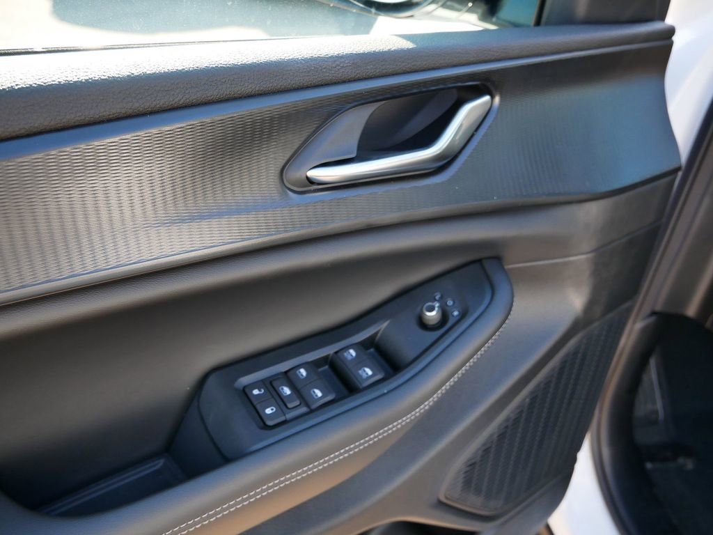 Thumbnail: 2025 Jeep Grand Cherokee - 7